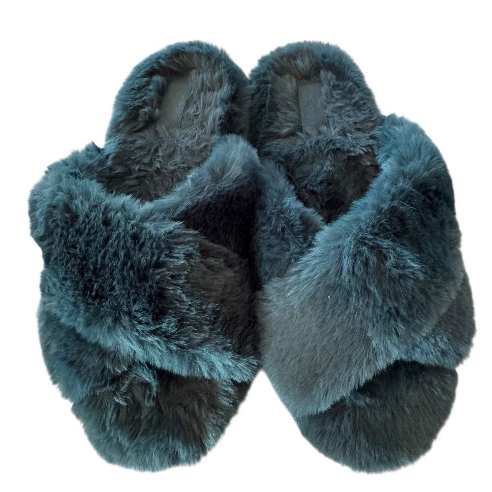 PINK Victoria's Secret faux‎ fur slides slippers Women Size S 5-6